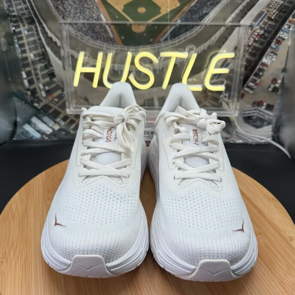 Hoka One One hoka one